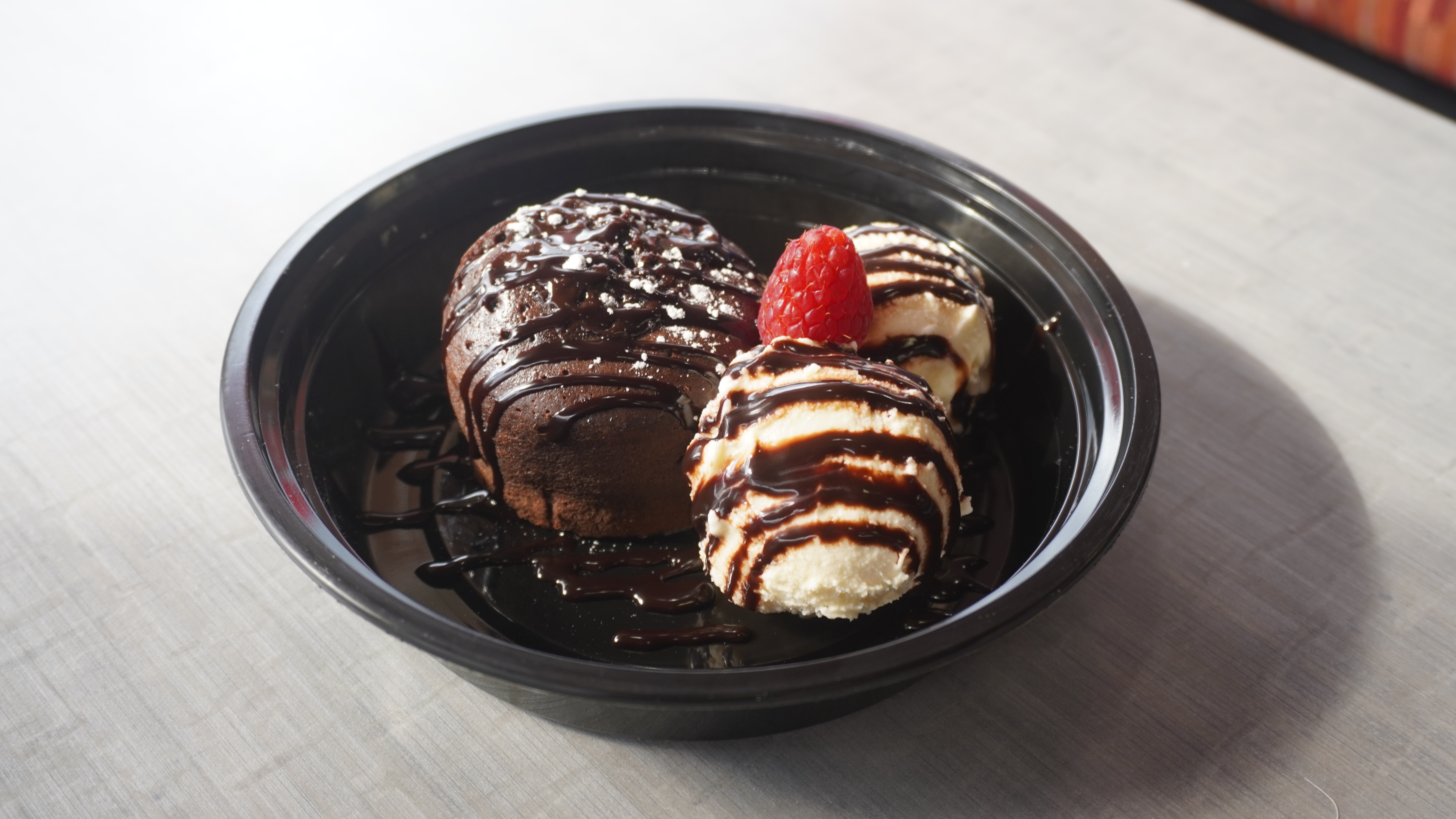 Chocolate lava cake&Vanilla ice cream